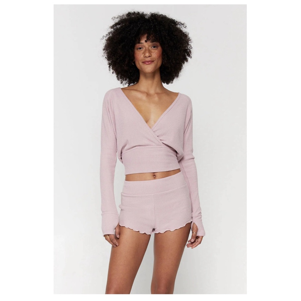 spiritual gangster set! banded surplice top & ballet ruffle edge short size s